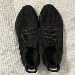 Adidas Yeezy Boost 350 ‘pirate black’